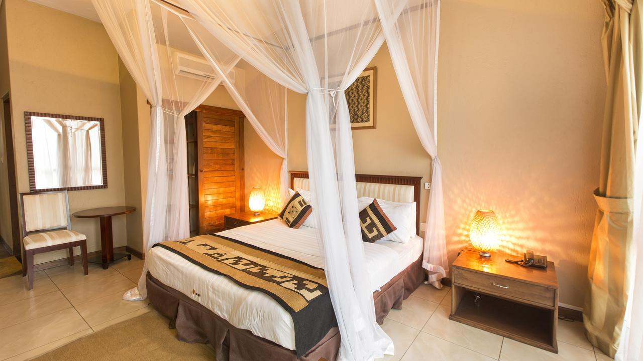 Humura Resorts Kampala Ngoại thất bức ảnh